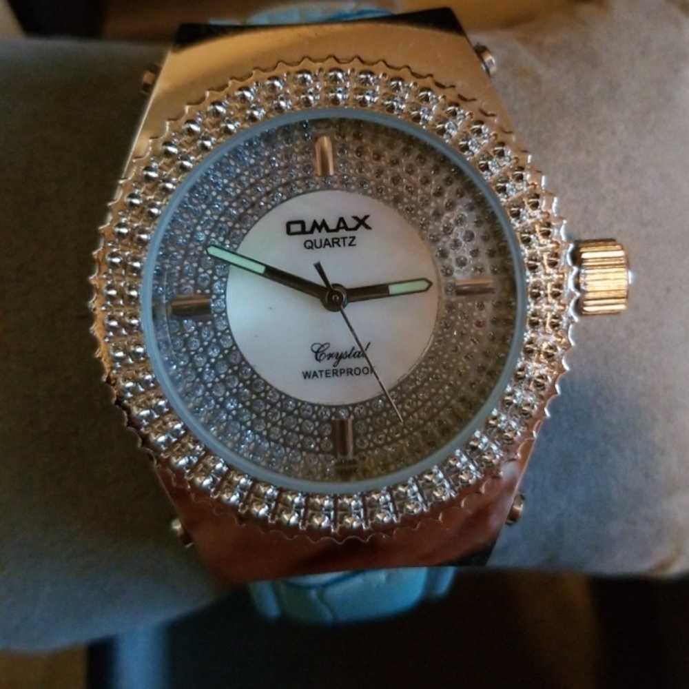 Omax Watch - Picture 2 of 3